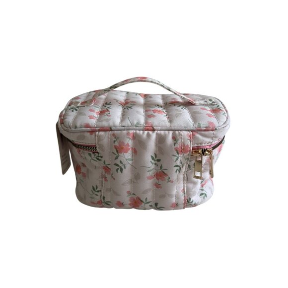 BLUSH CRUSH Pink Floral Quilted Cosmetic Makeup Travel Bag NEW NWT - Picture 2 of 6